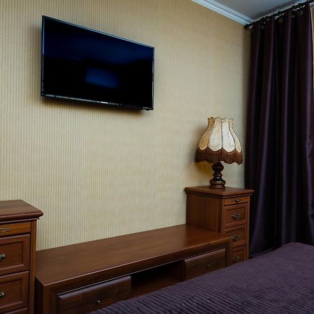 Nadobu Kiev Apart-Hotel ภายนอก รูปภาพ