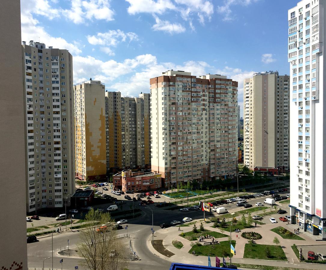 Nadobu Kiev Apart-Hotel ภายนอก รูปภาพ
