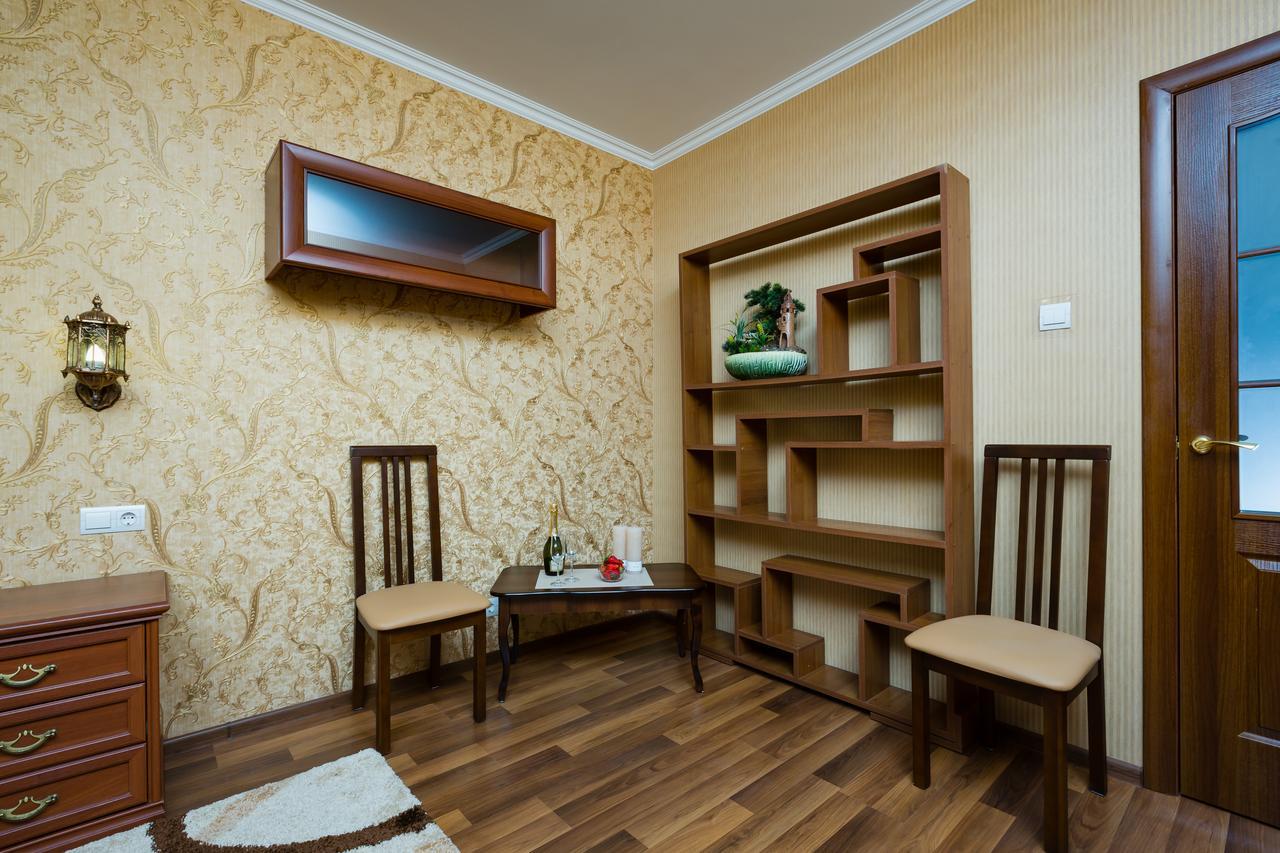 Nadobu Kiev Apart-Hotel ภายนอก รูปภาพ