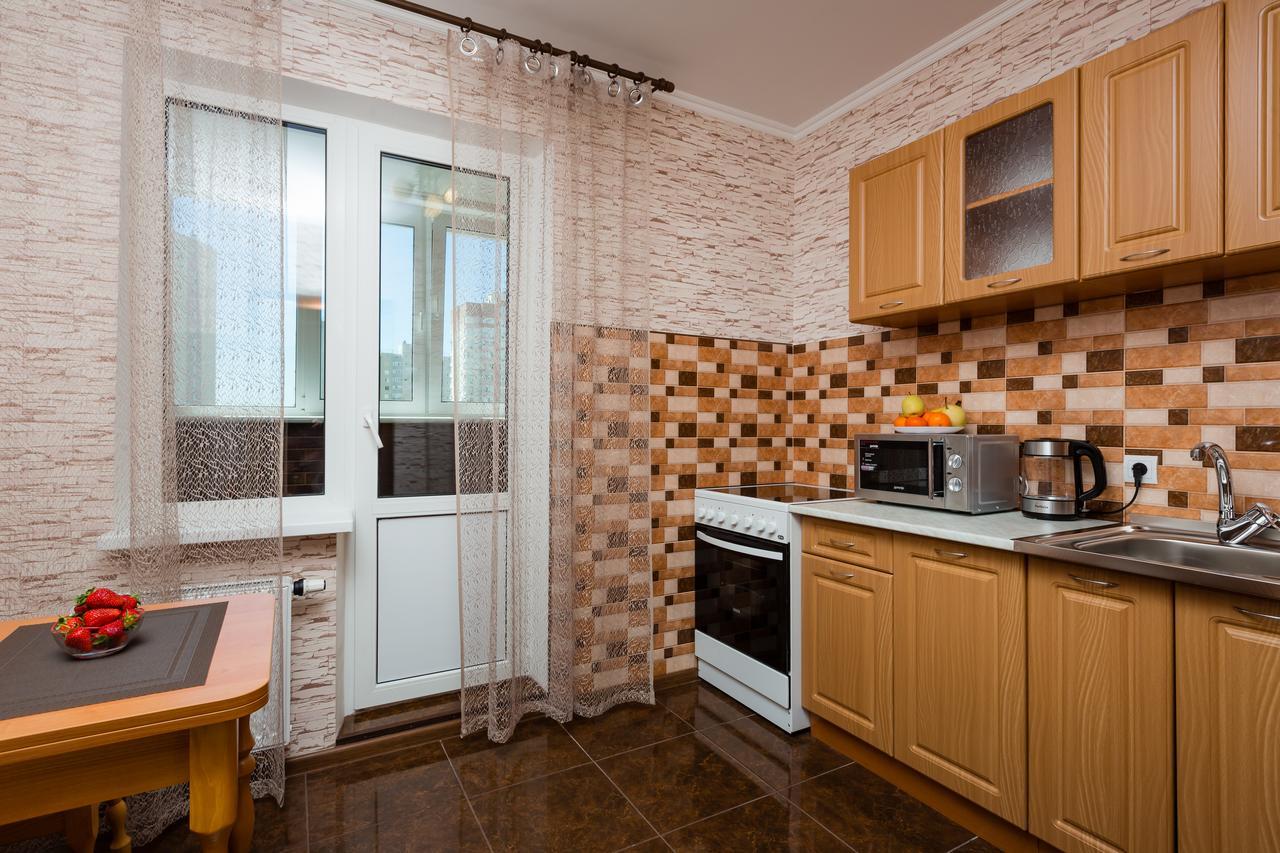 Nadobu Kiev Apart-Hotel ภายนอก รูปภาพ