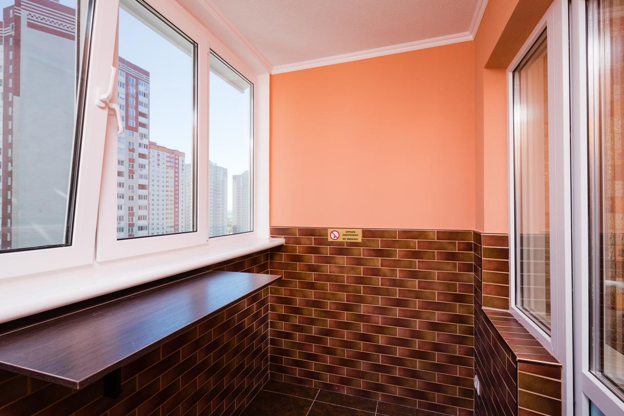 Nadobu Kiev Apart-Hotel ภายนอก รูปภาพ
